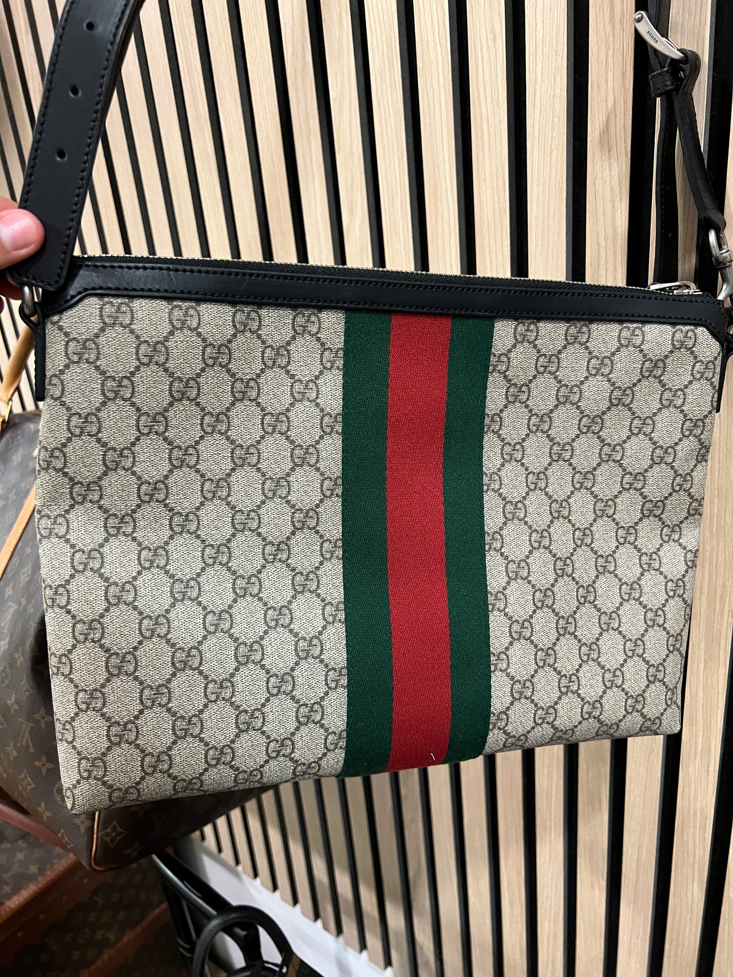 Gucci GG Supreme Web Messenger