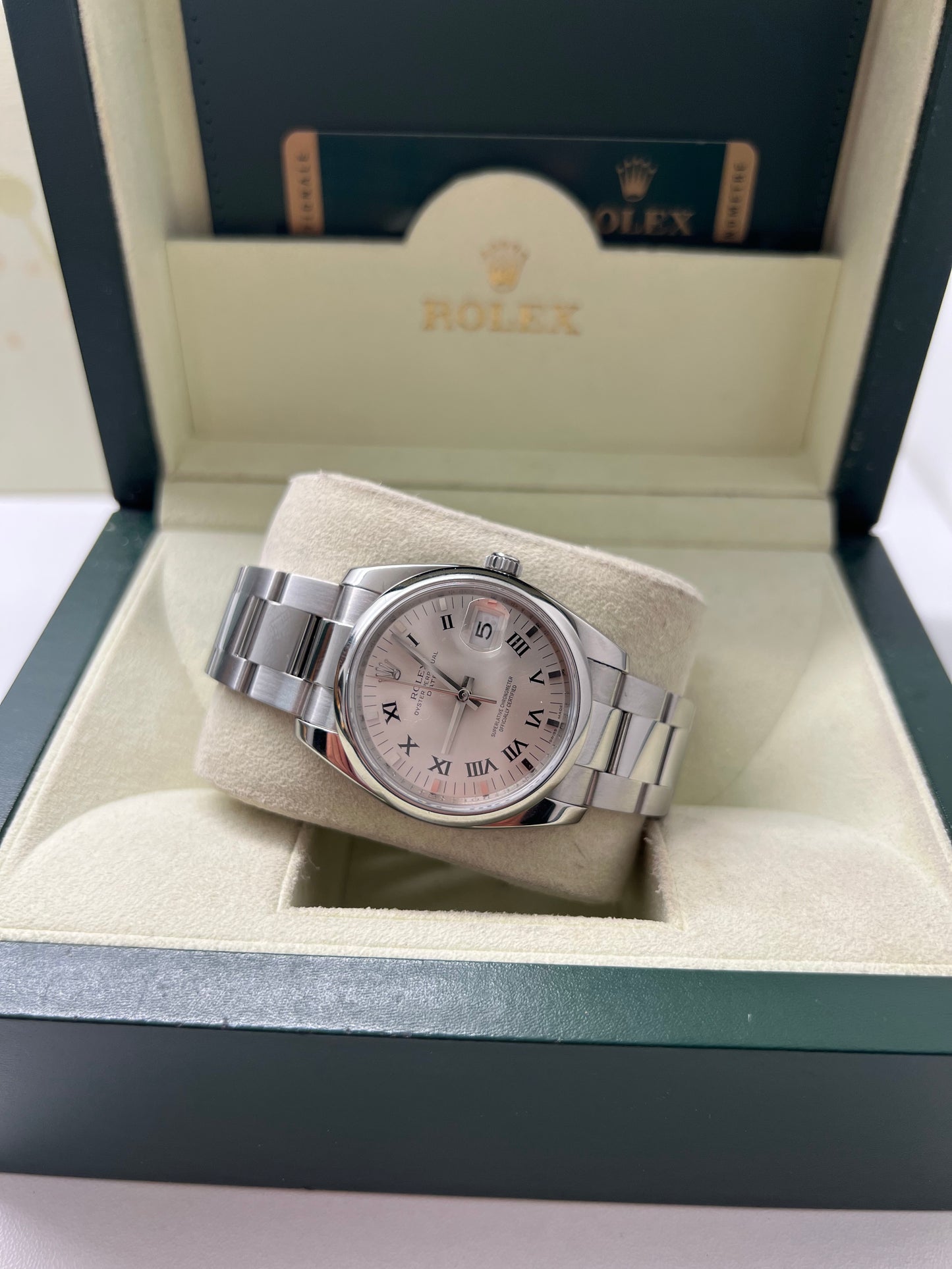 Rolex Oyster Perpetual Date 34 mm – Ref. 115200
