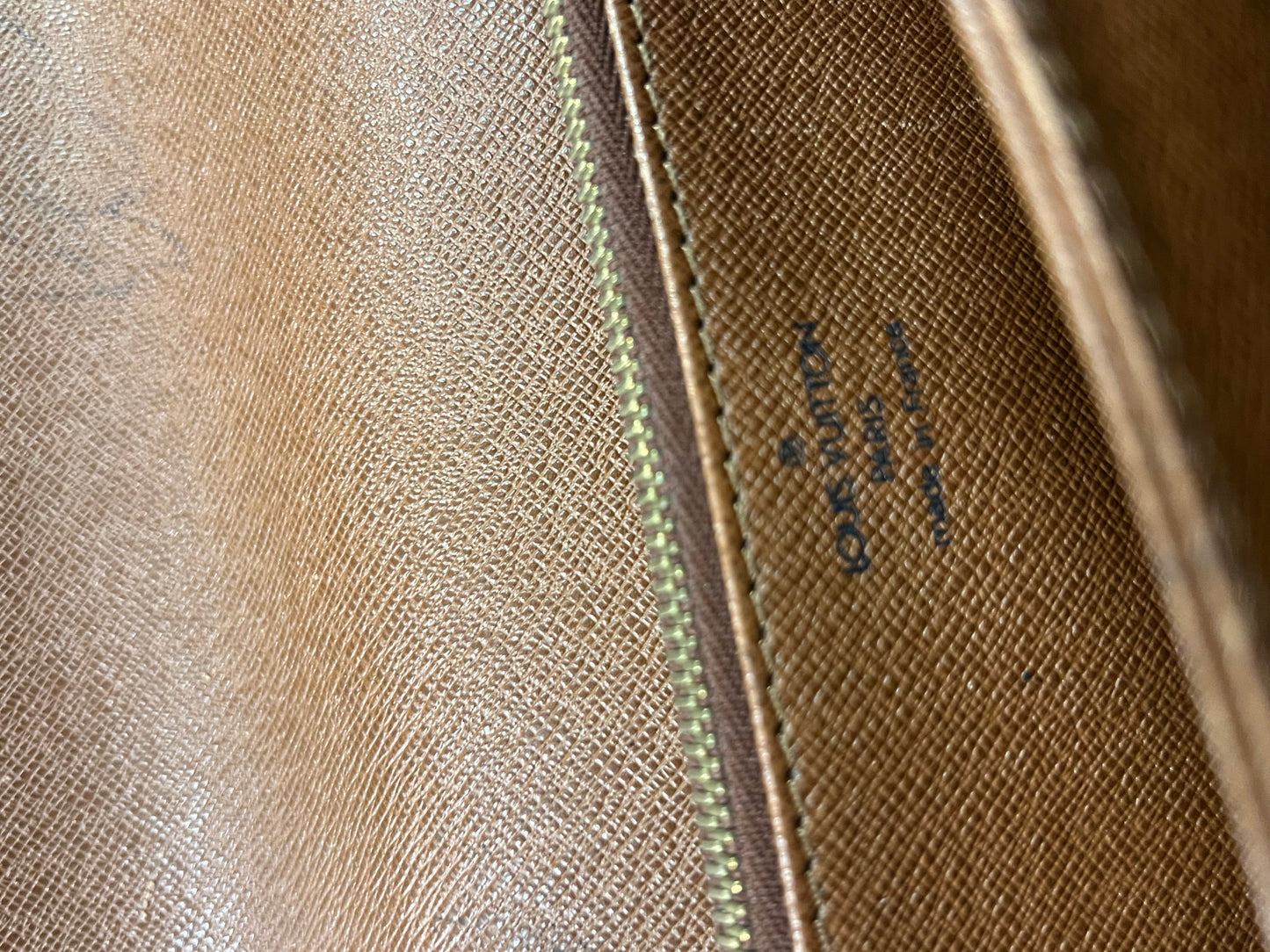 Louis Vuitton Dauphine