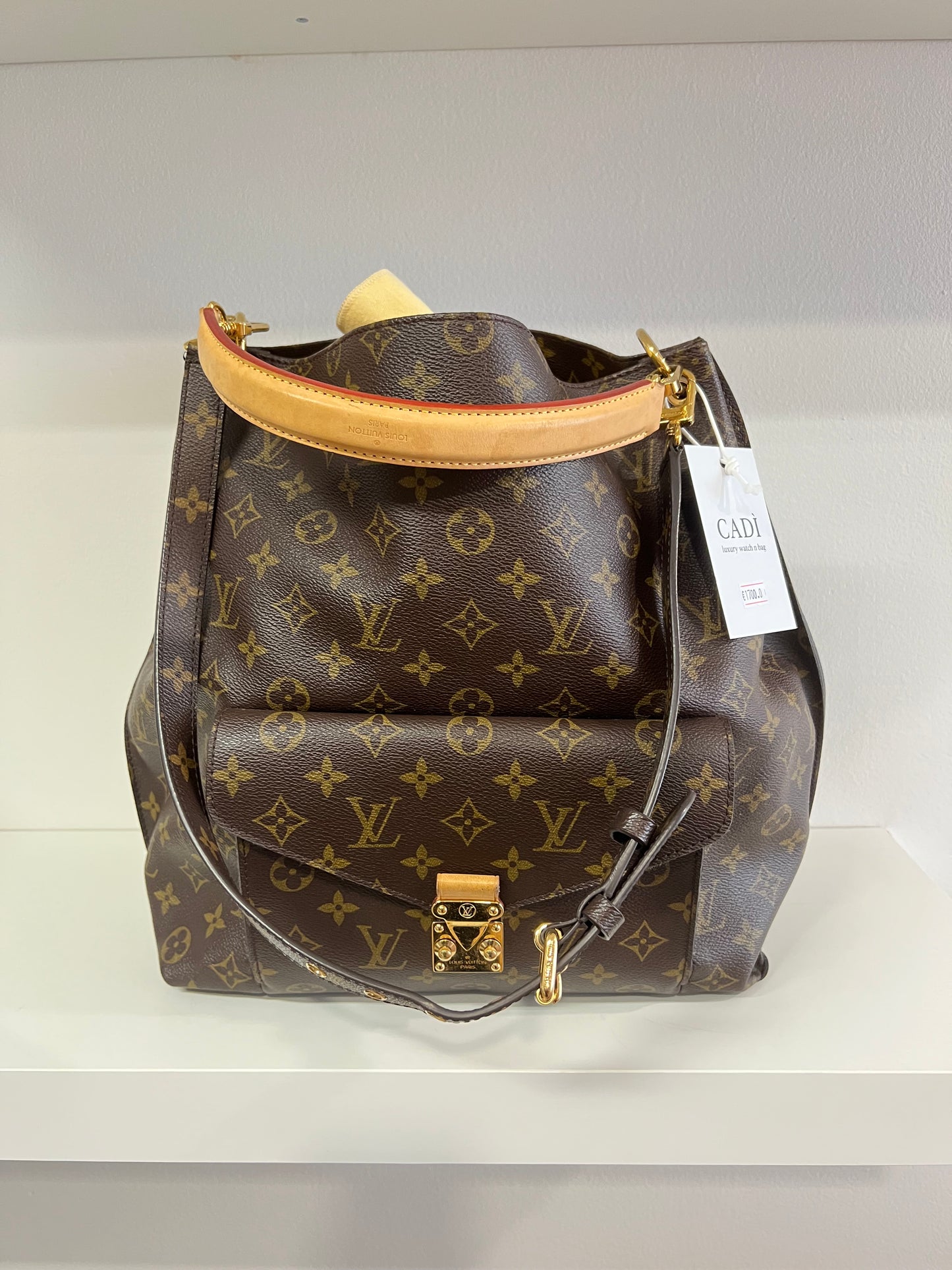 Louis Vuitton Mètis Hobo