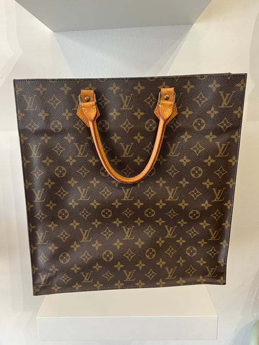 Louis Vuitton Sac Plat